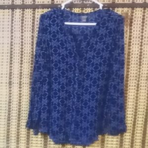 Women's Blue Aztec Print Shirt/Sm